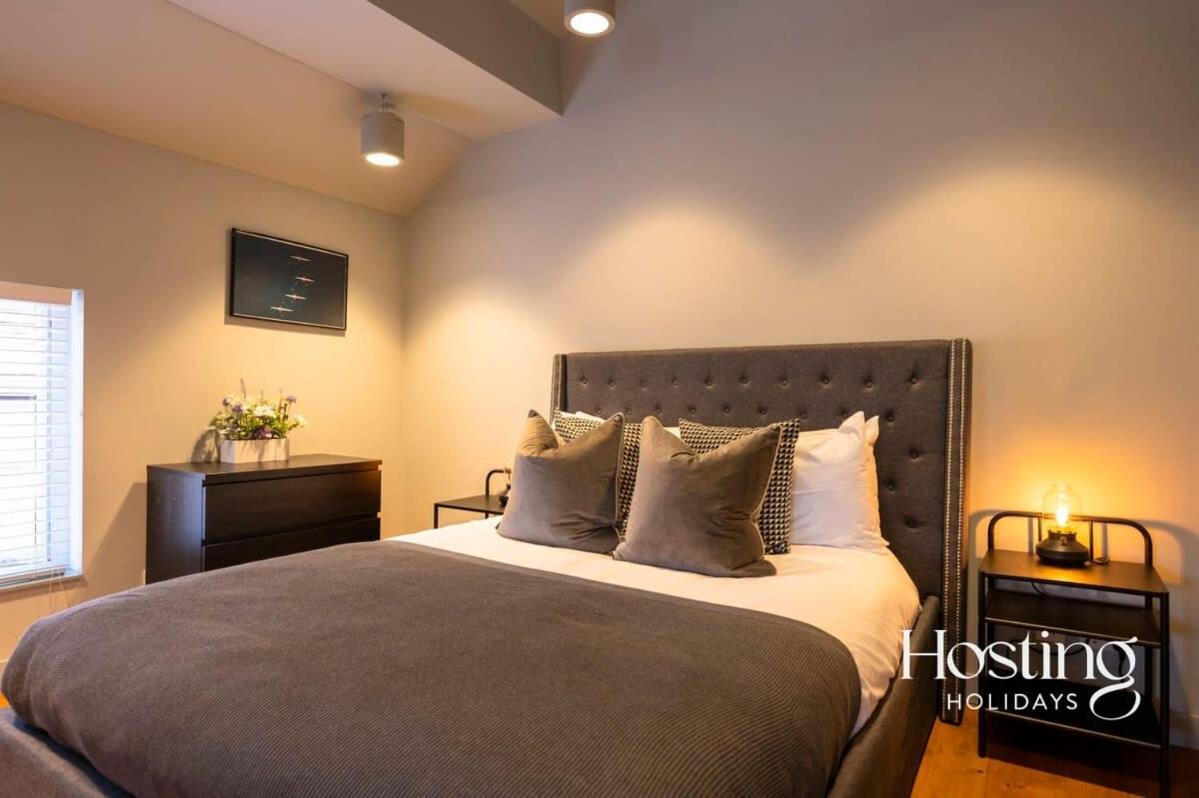 Stylish Luxury Apartment In The Centre Of Henley Ngoại thất bức ảnh